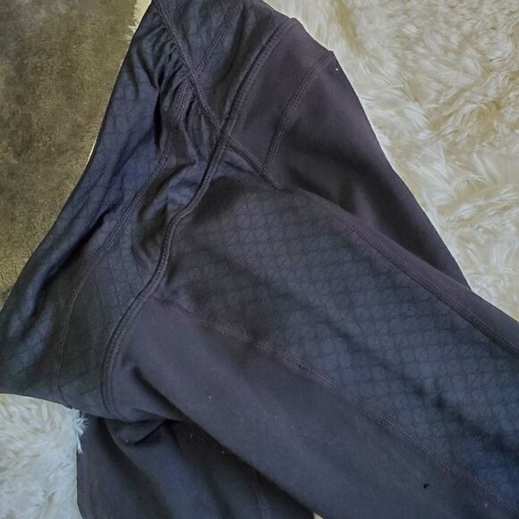 Athleta cropped leggings with side ruching - Picture 8 of 15